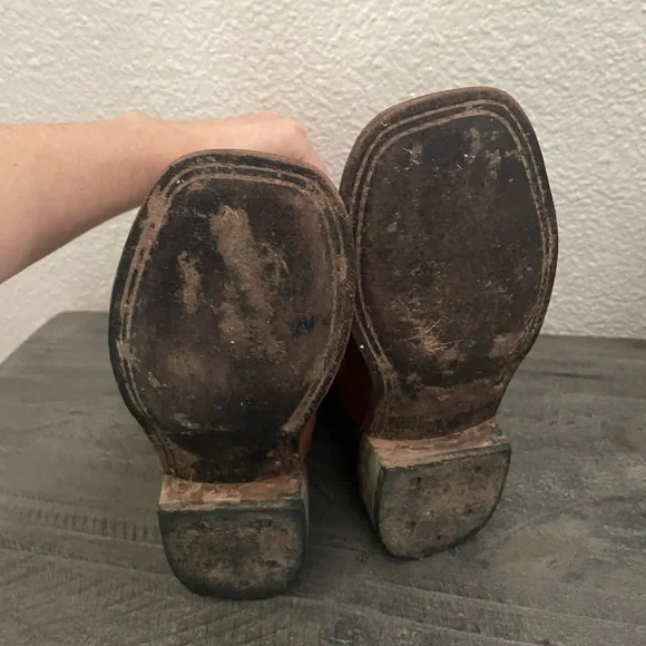 Cody James Black and Brown Western Cowboy Boots - Picture 9 of 9